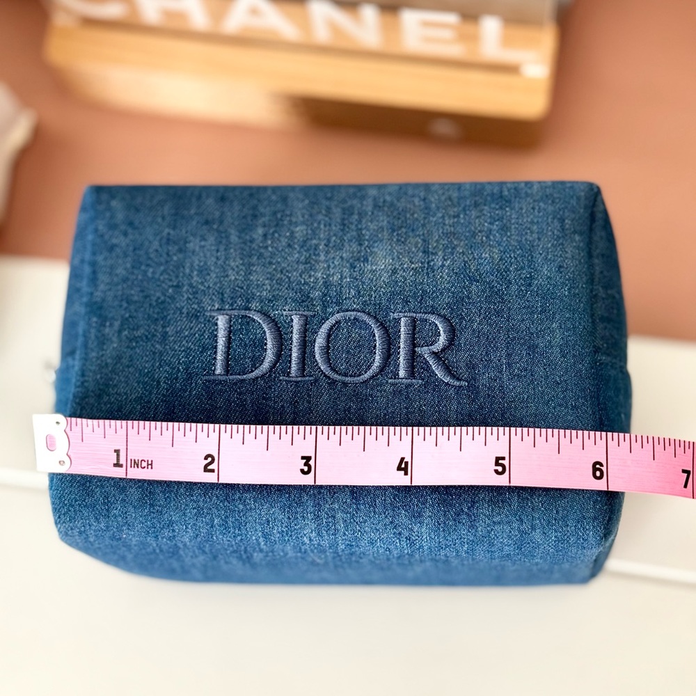 Dior Beauty Denim Travel Cosmetics Pouch - Picture 8 of 9
